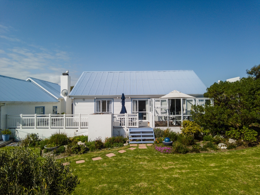 4 Bedroom Property for Sale in Yzerfontein Western Cape